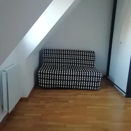 Holiday home Disneyland/paris 1 A10 Personnes Climatisee Pontault-Combault