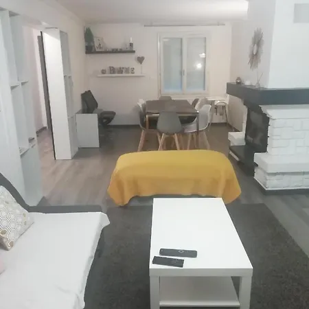 Holiday home Disneyland/paris 1 A10 Personnes Climatisee *