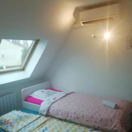 Holiday home Disneyland/paris 1 A10 Personnes Climatisee Pontault-Combault